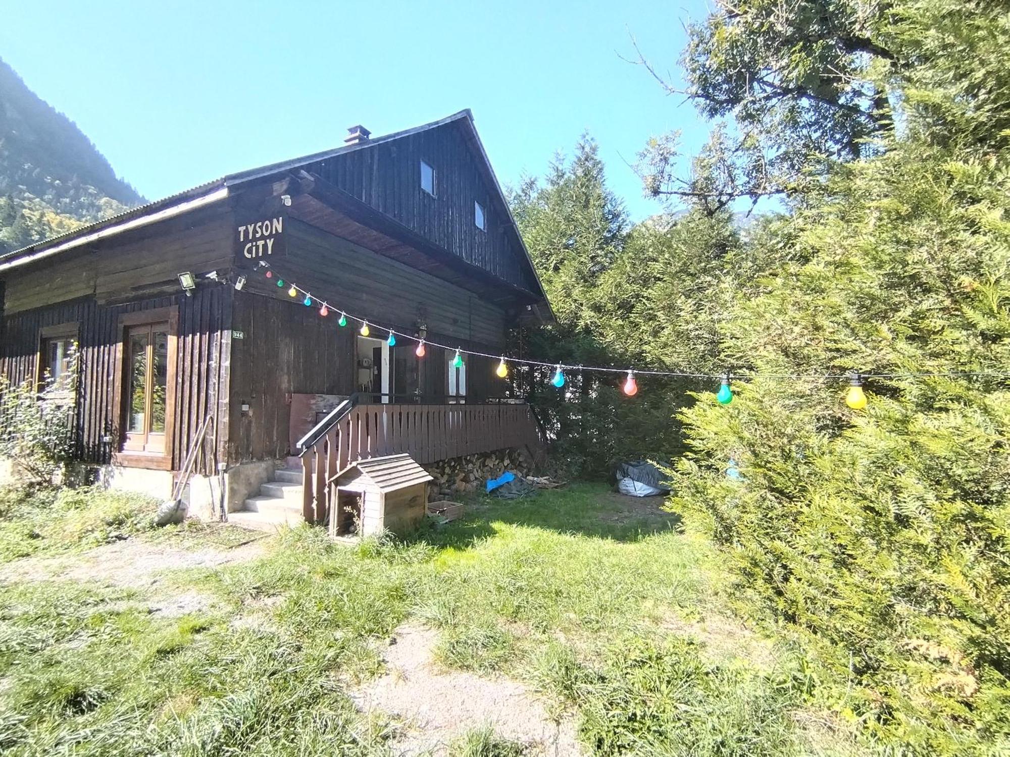 Chalet 8 Personnes + Grand Terrain Et Riviere Entremont Extérieur photo