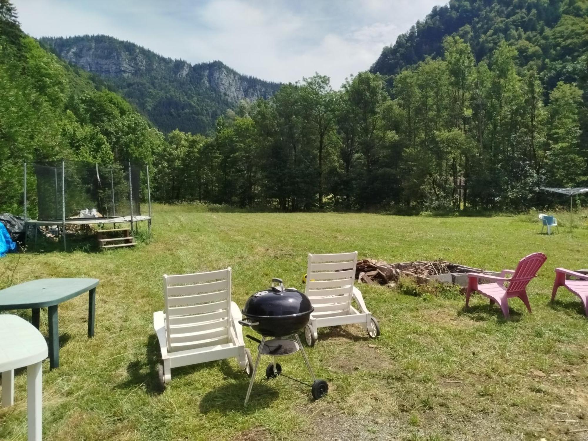 Chalet 8 Personnes + Grand Terrain Et Riviere Entremont Extérieur photo